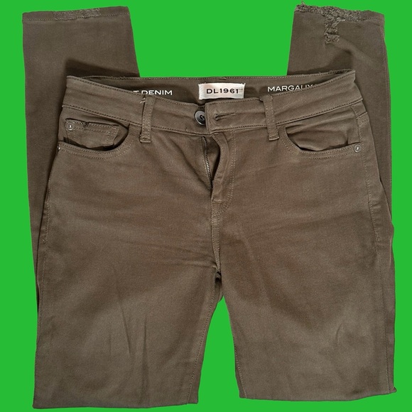DL1961 Khaki Margaux Distressed Denim 26 waist 29 inseam - Picture 2 of 7